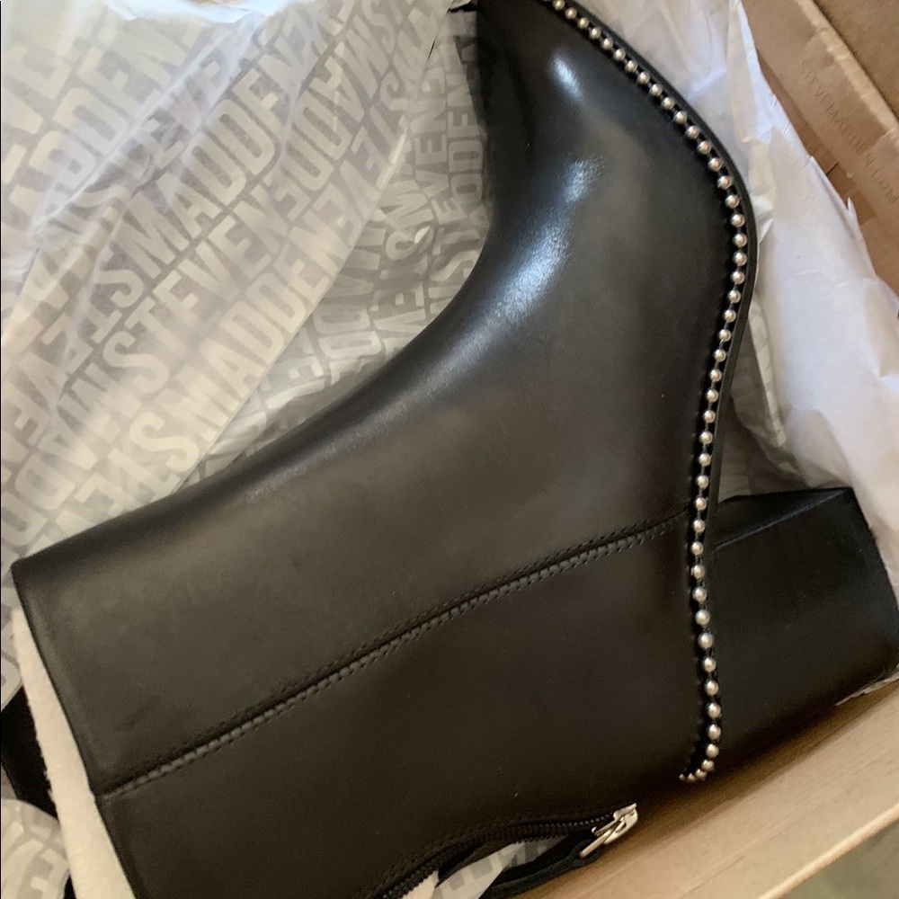 Steve Madden booties